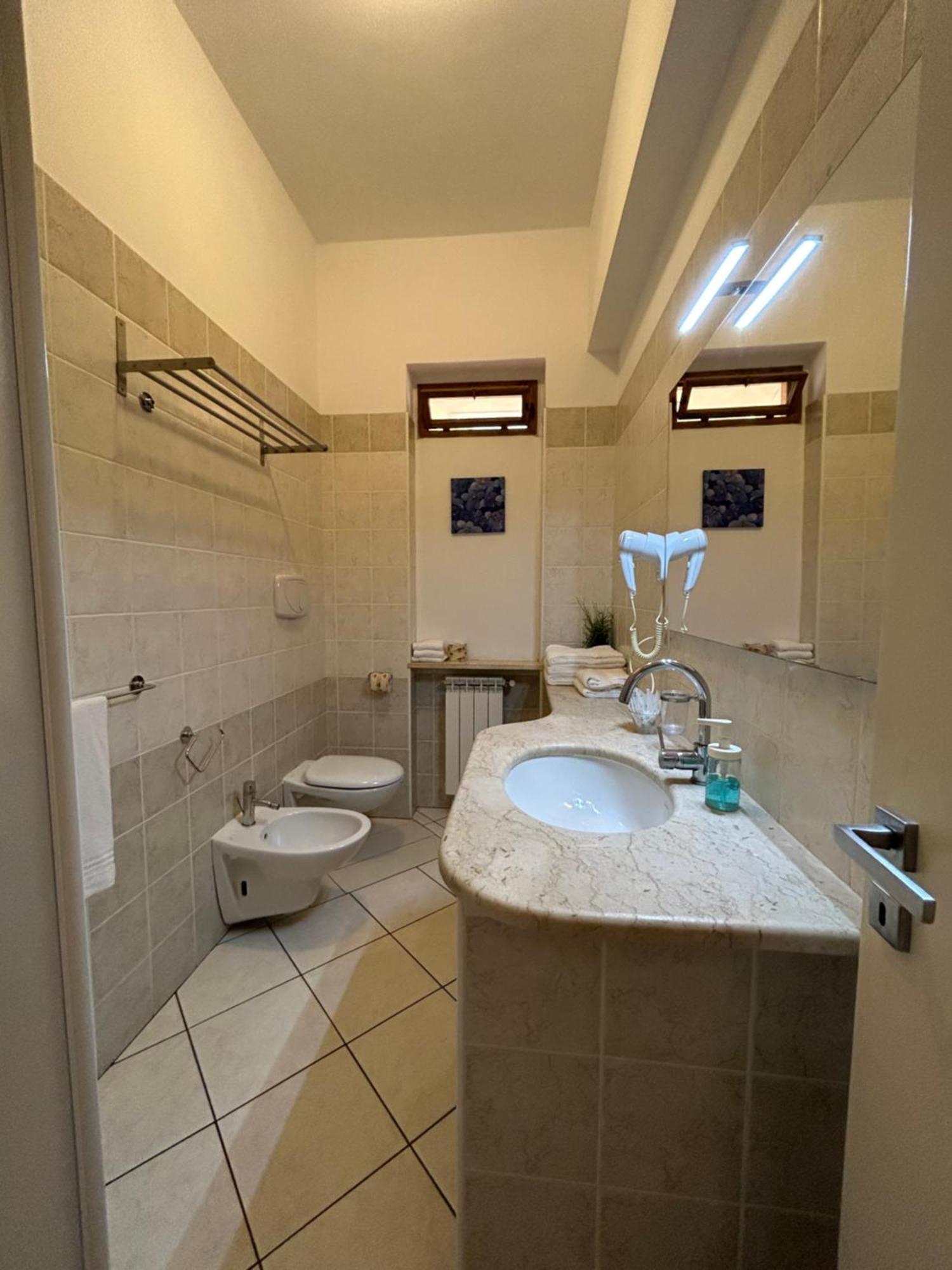 Arcobaleno Tropea Centro Bed & Breakfast Ngoại thất bức ảnh